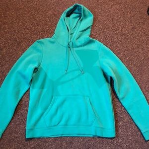 Under Armour Sweatshirt